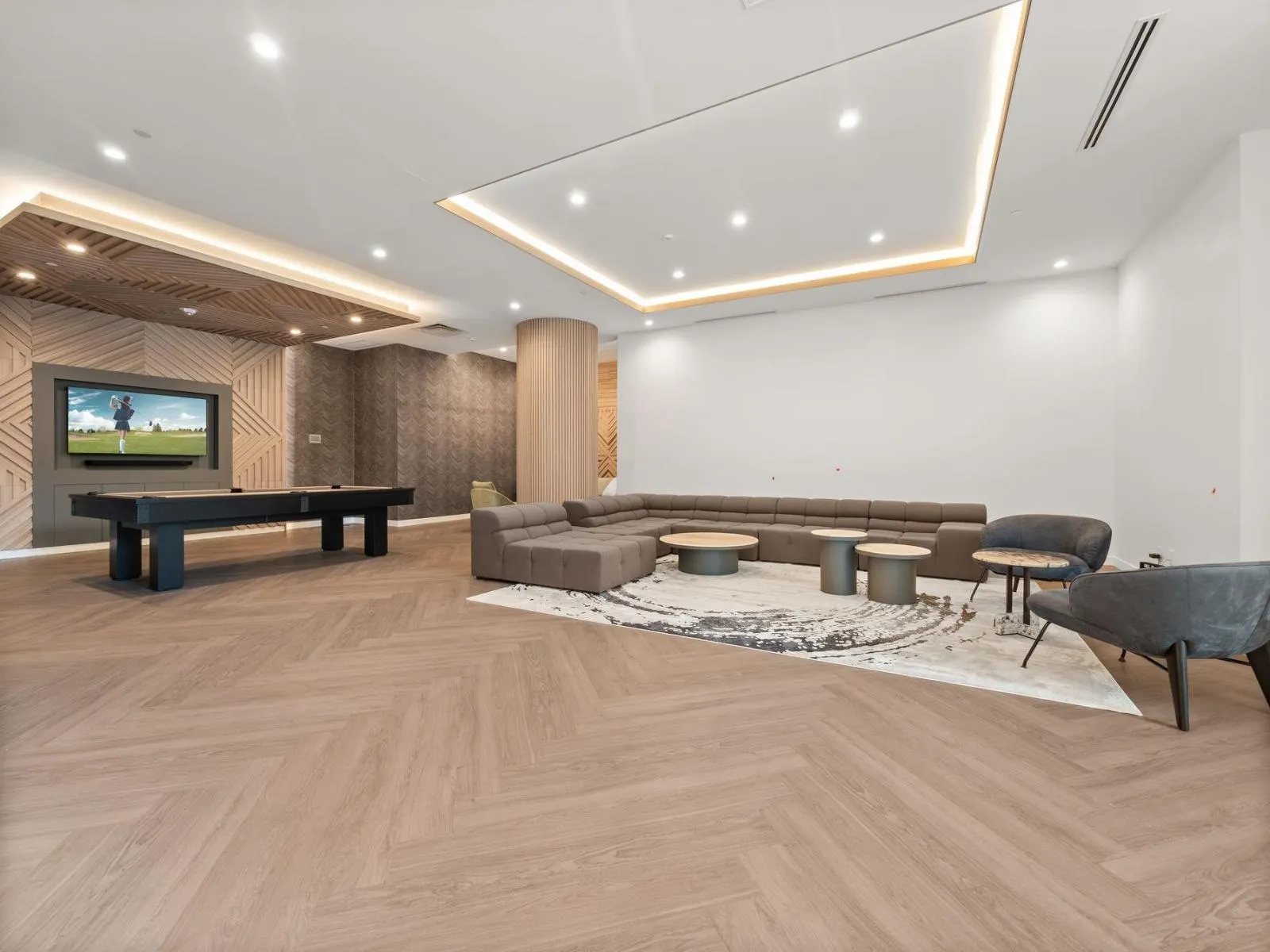 2907 13778 100 AVENUE