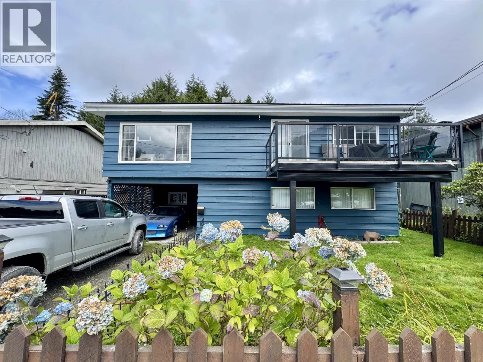 284 CRESTVIEW DRIVE