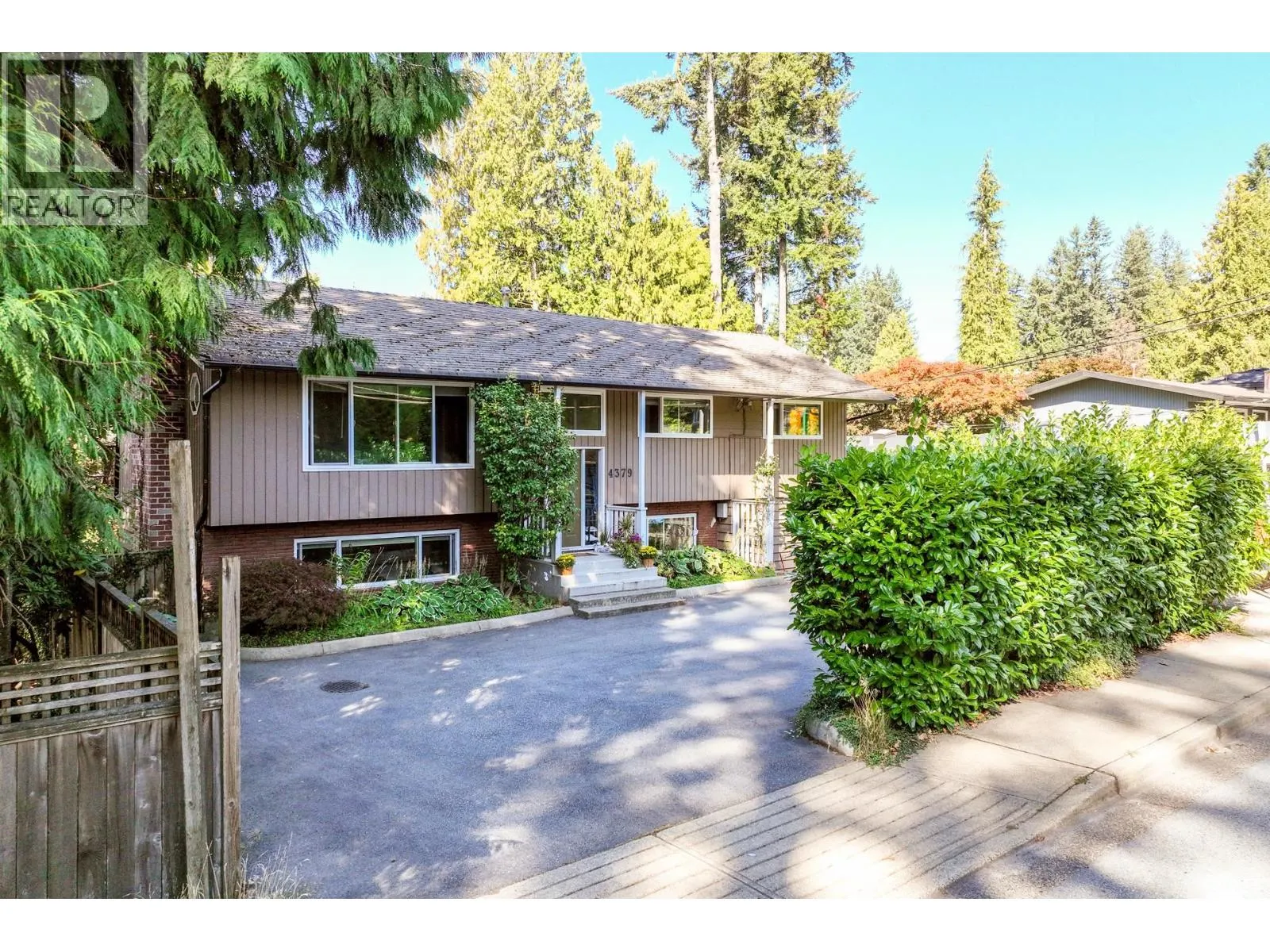 4379 CAPILANO ROAD