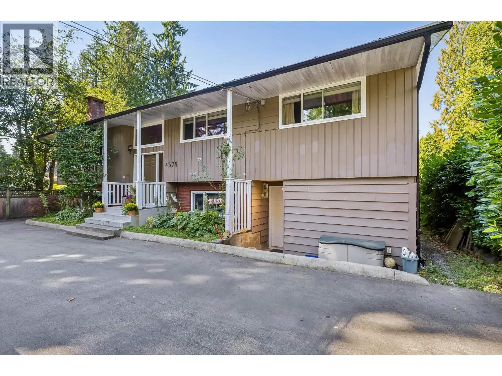 4379 CAPILANO ROAD