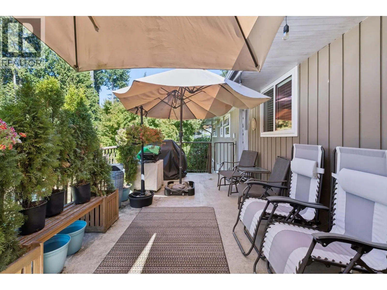4379 CAPILANO ROAD