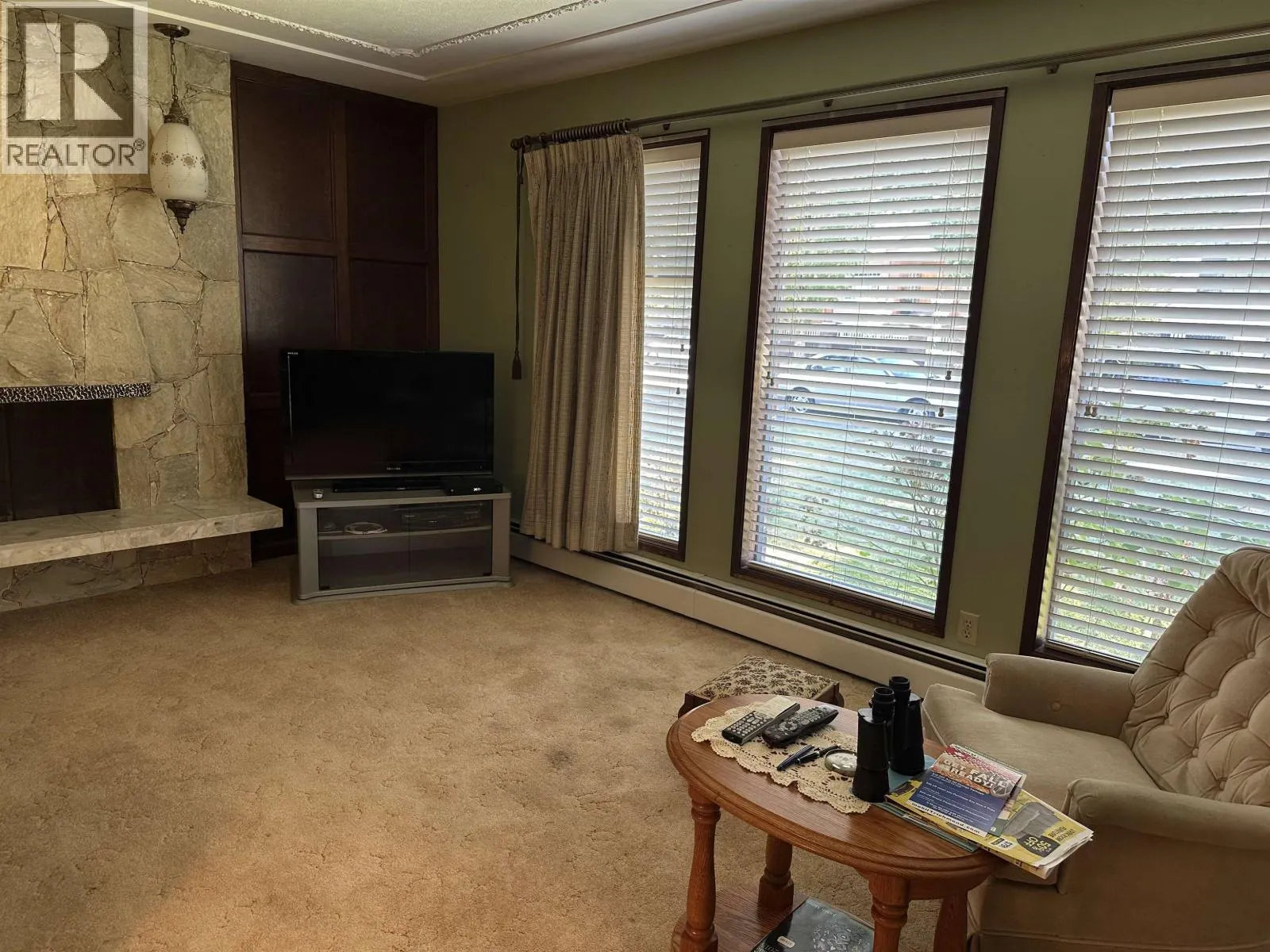2376 FRASERVIEW DRIVE
