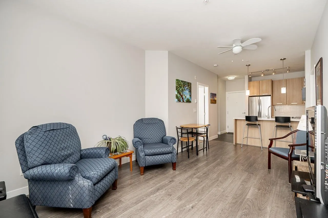 203 10477 154 STREET