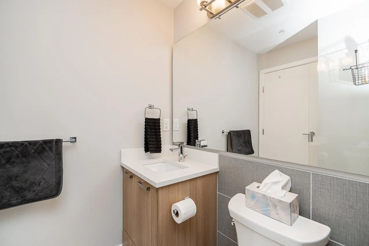 203 10477 154 STREET