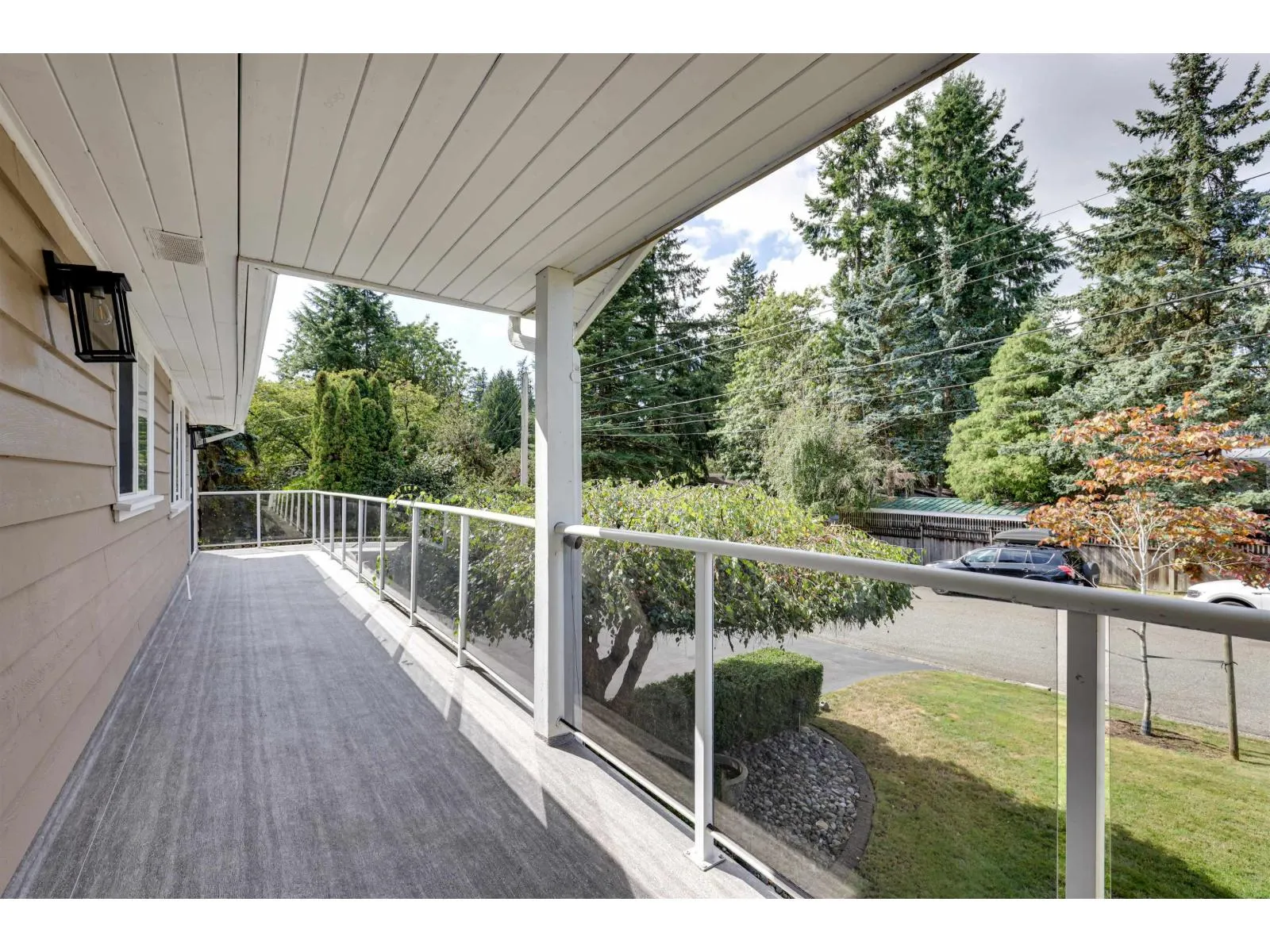 6488 SUNSHINE PLACE