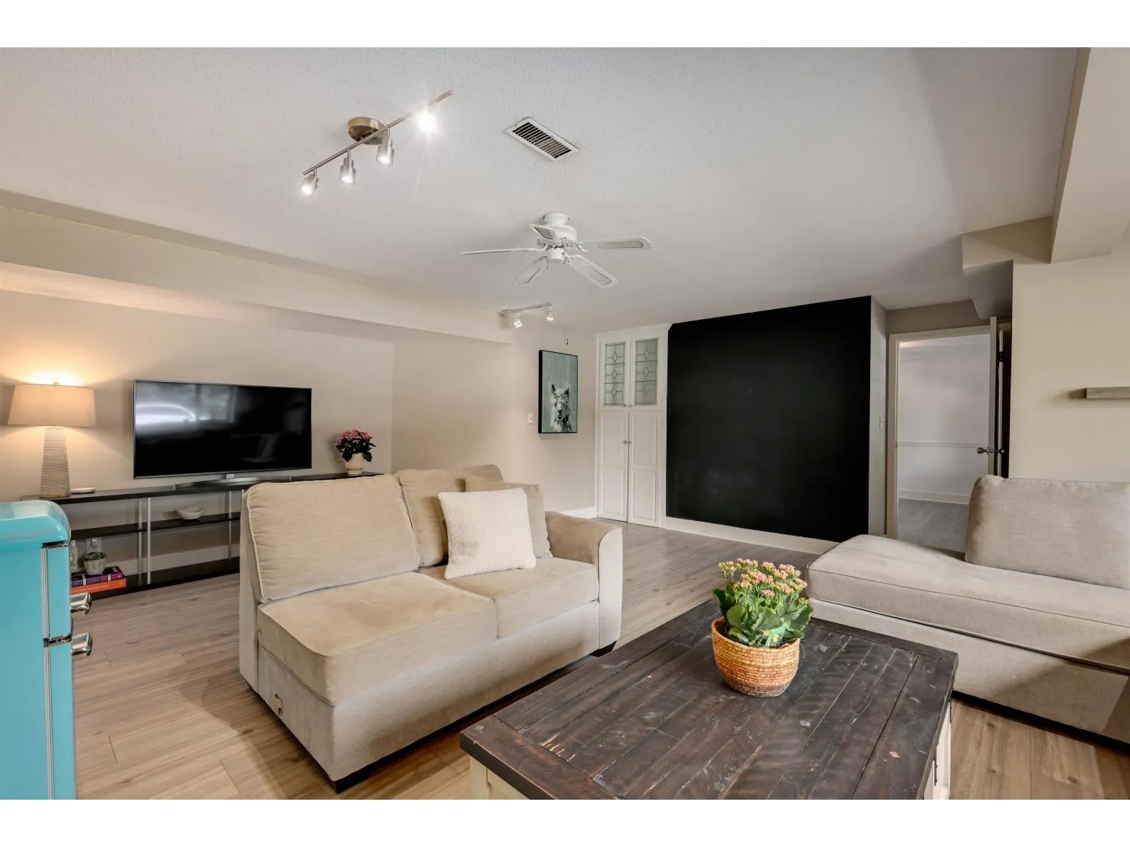 6488 SUNSHINE PLACE