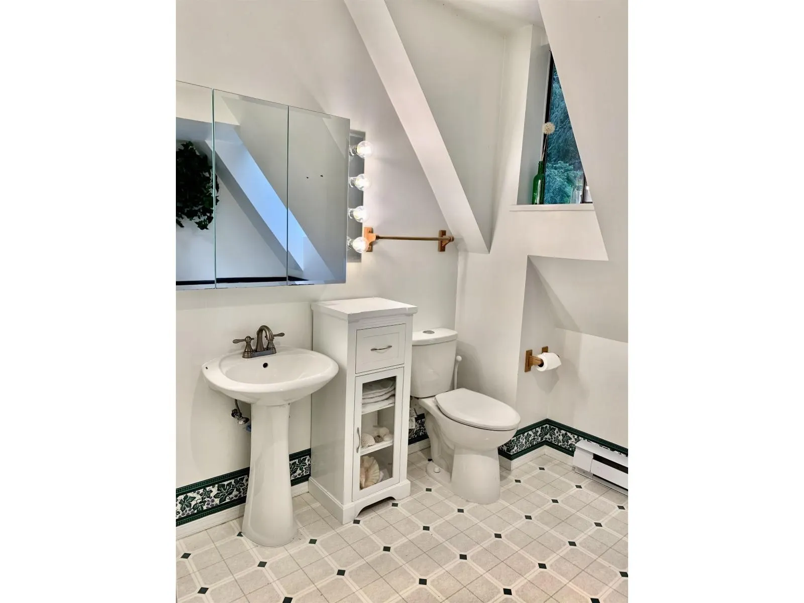 14580 CHALET CRESCENT|Sunshine Valley