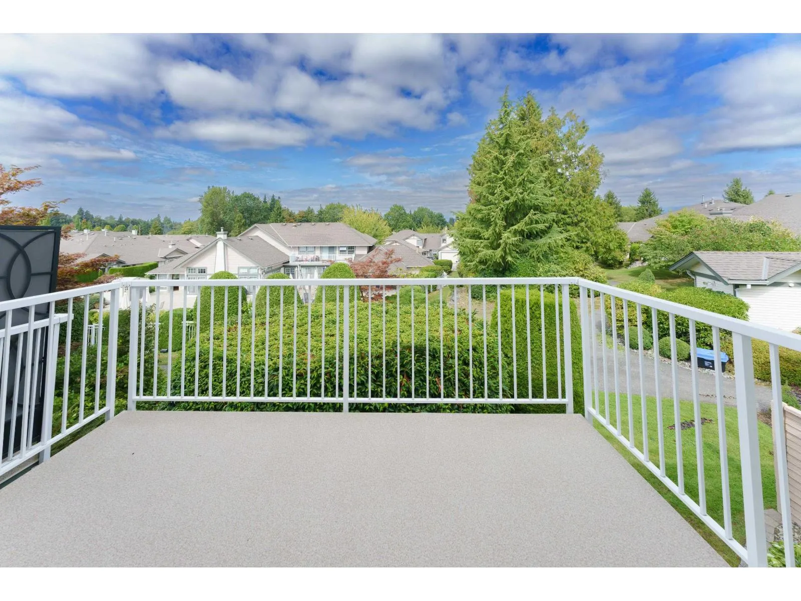 47 9012 WALNUT GROVE DRIVE