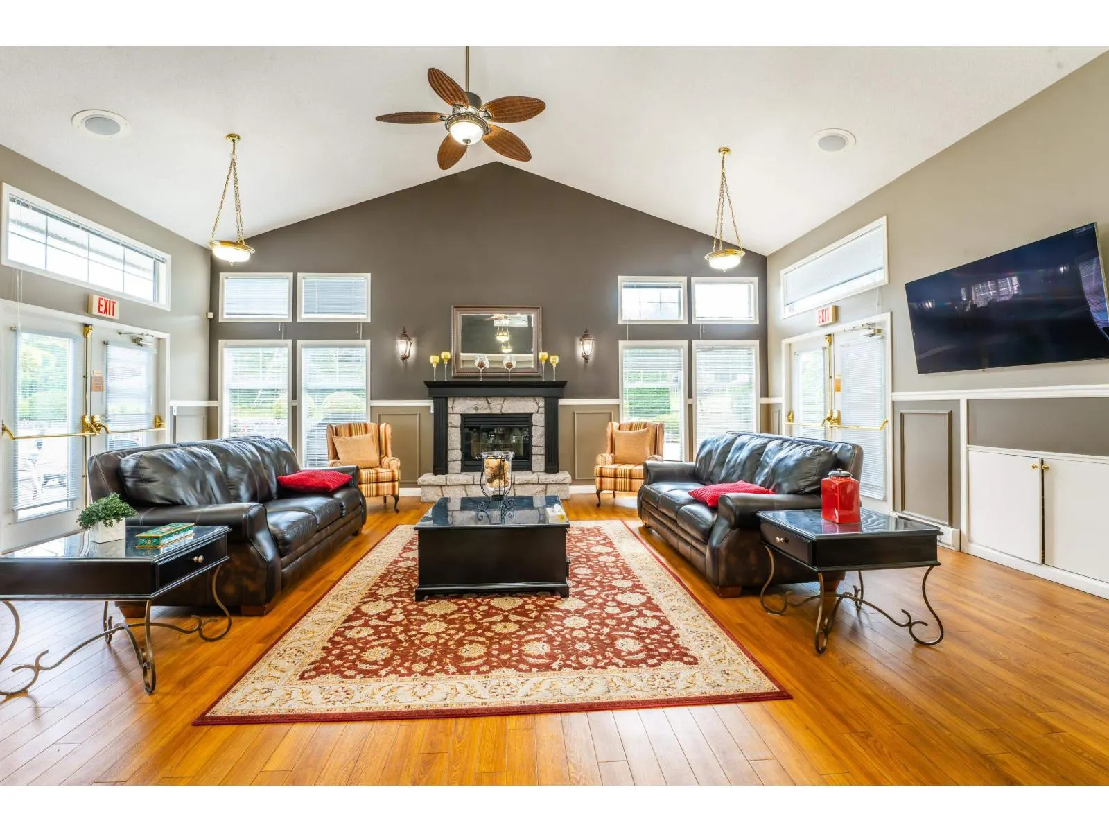 47 9012 WALNUT GROVE DRIVE