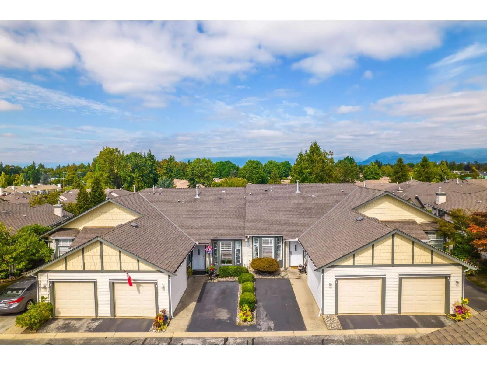47 9012 WALNUT GROVE DRIVE