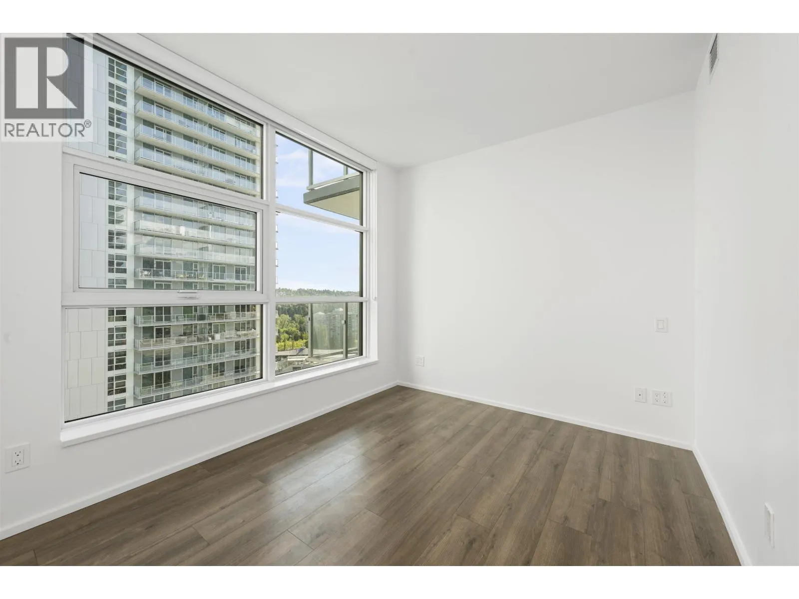 1305 3809 EVERGREEN PLACE