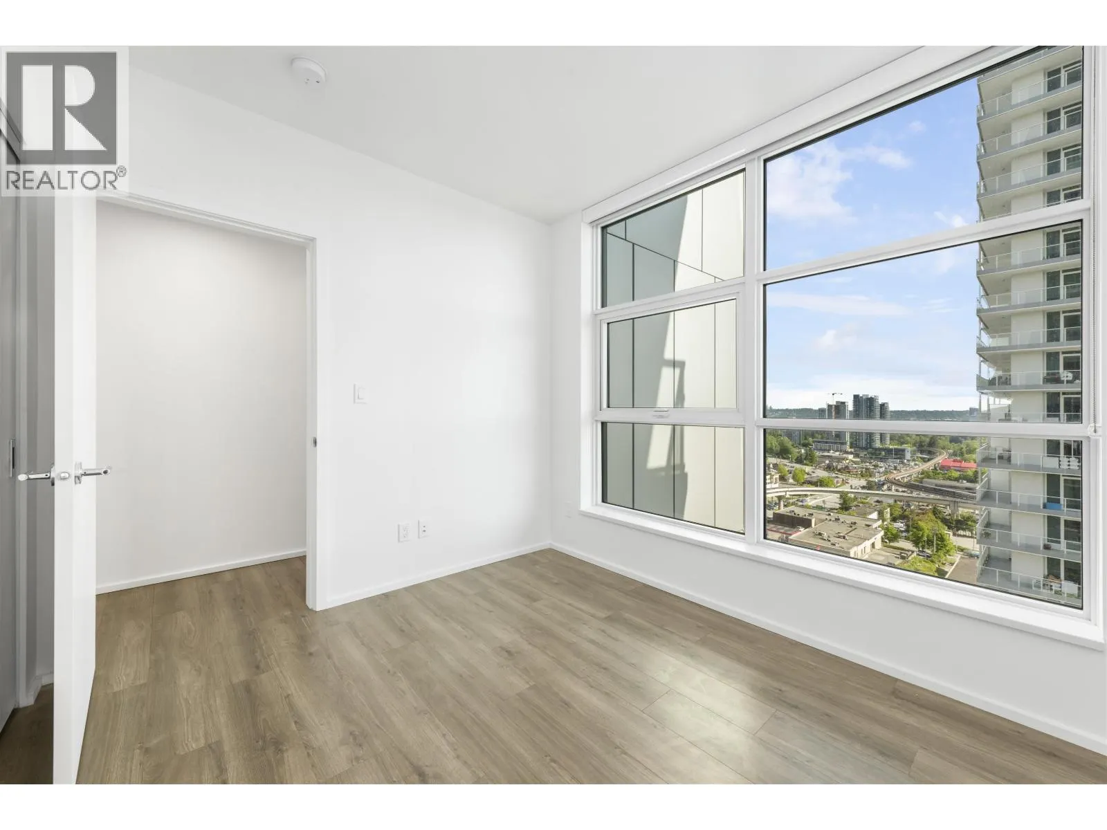 1305 3809 EVERGREEN PLACE