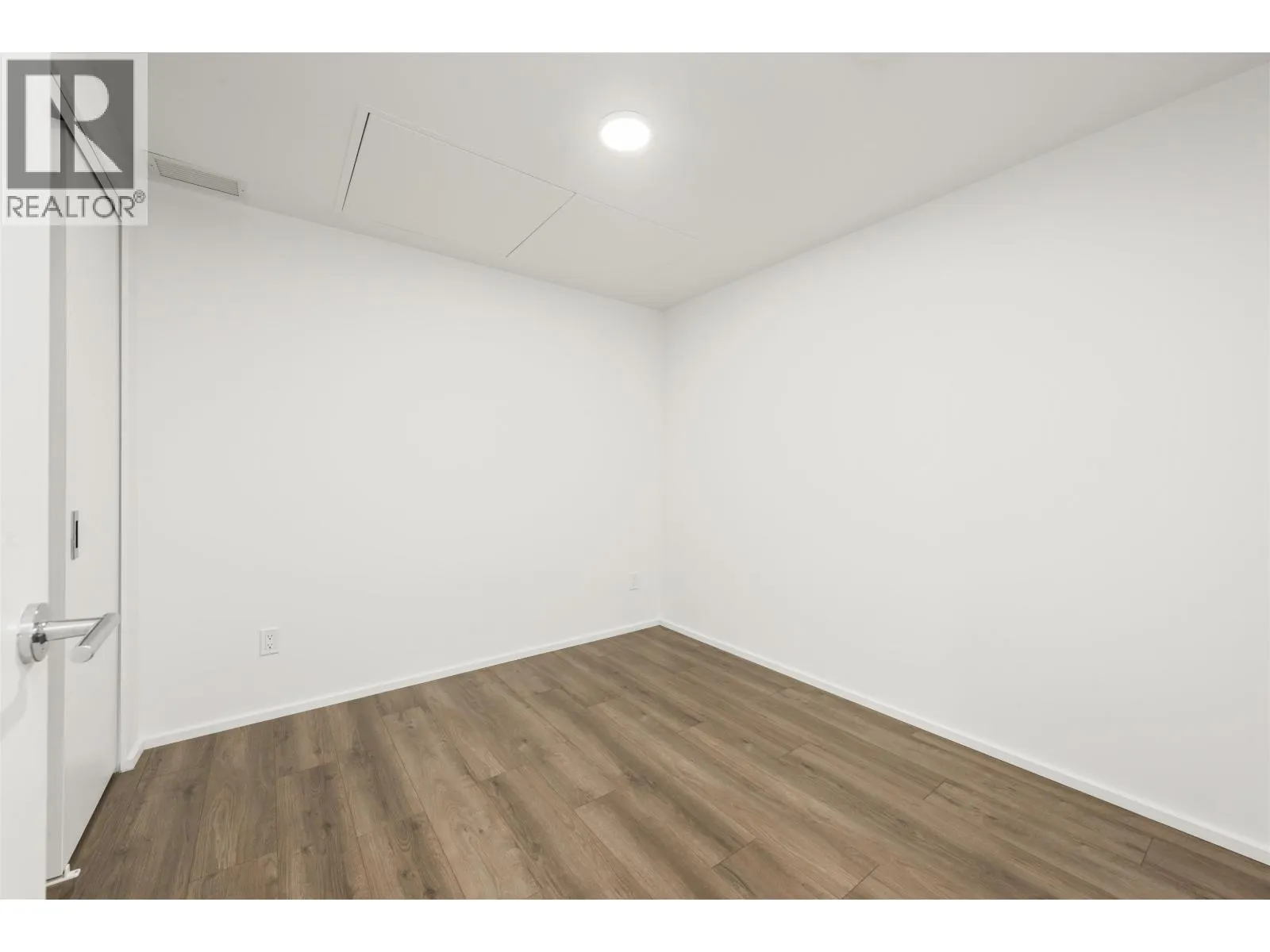 1305 3809 EVERGREEN PLACE