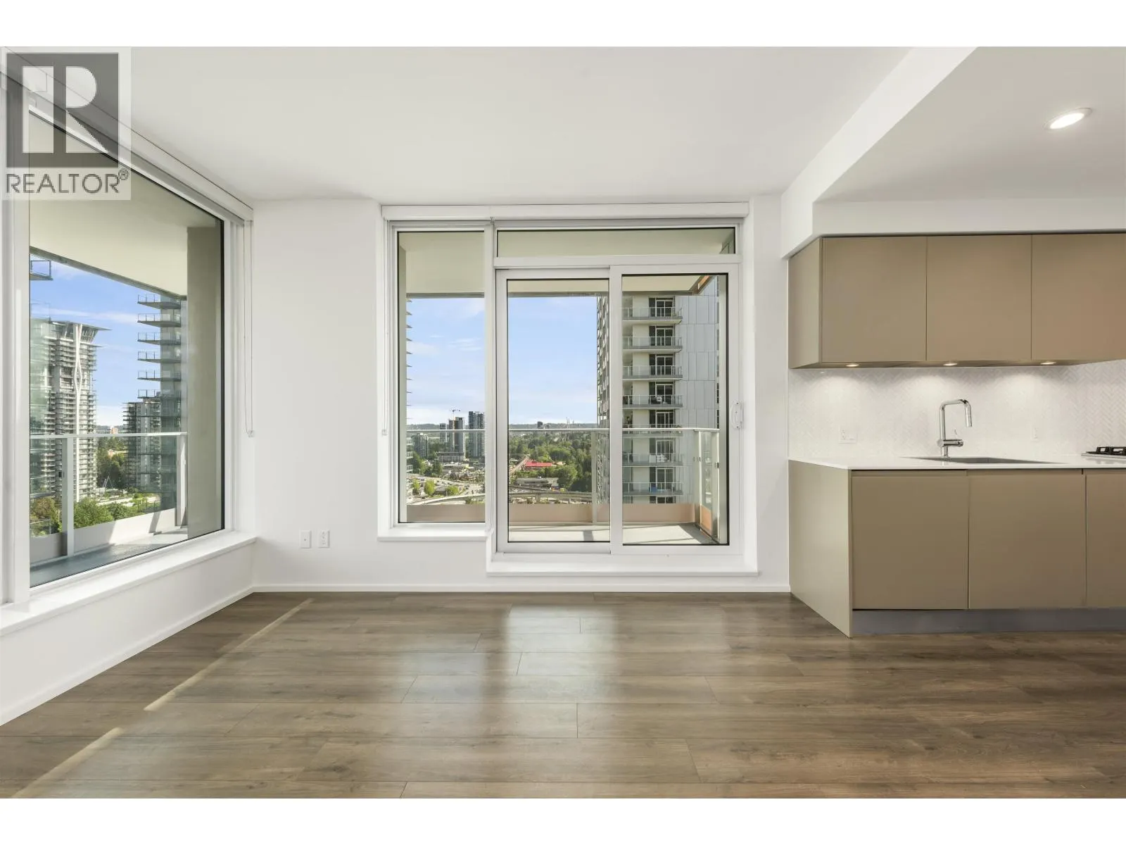 1305 3809 EVERGREEN PLACE