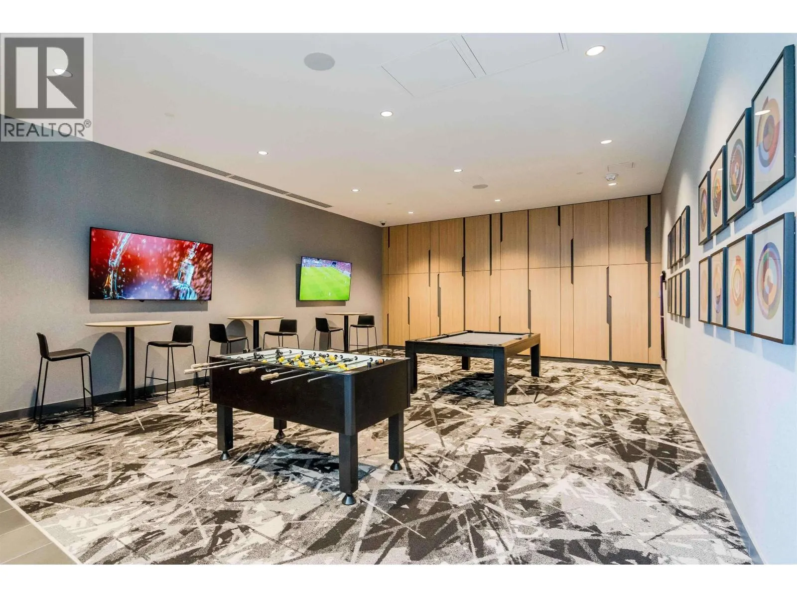 708 3809 EVERGREEN PLACE