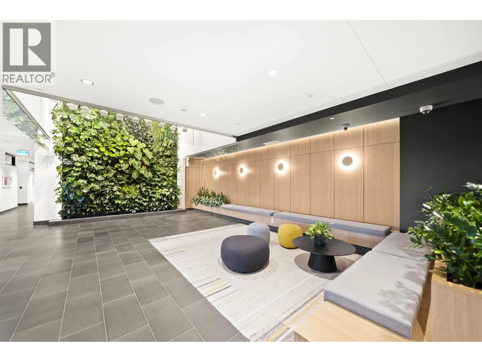708 3809 EVERGREEN PLACE