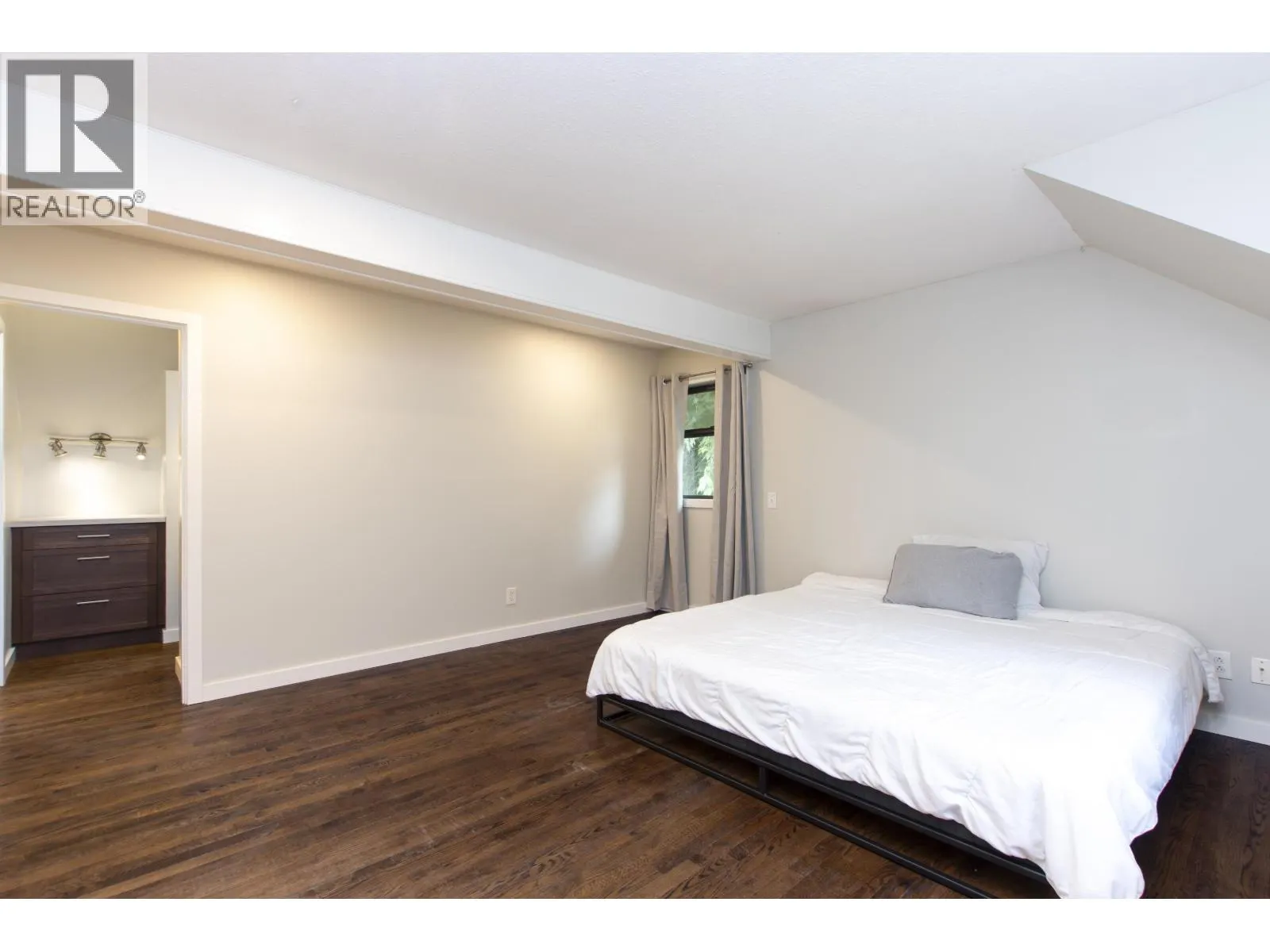 40774 THUNDERBIRD RIDGE