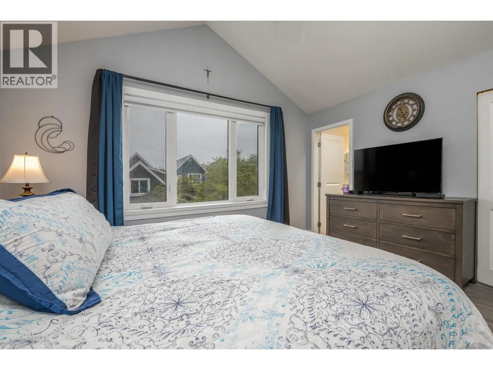 155 DOCKSIDE COURT