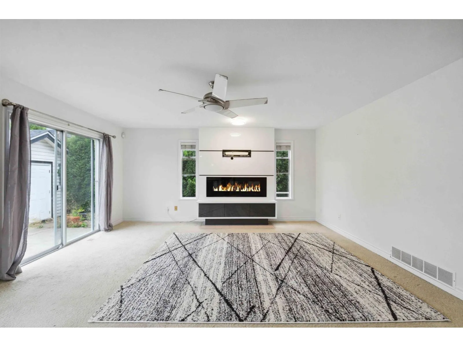 3307 ROCKHILL PLACE