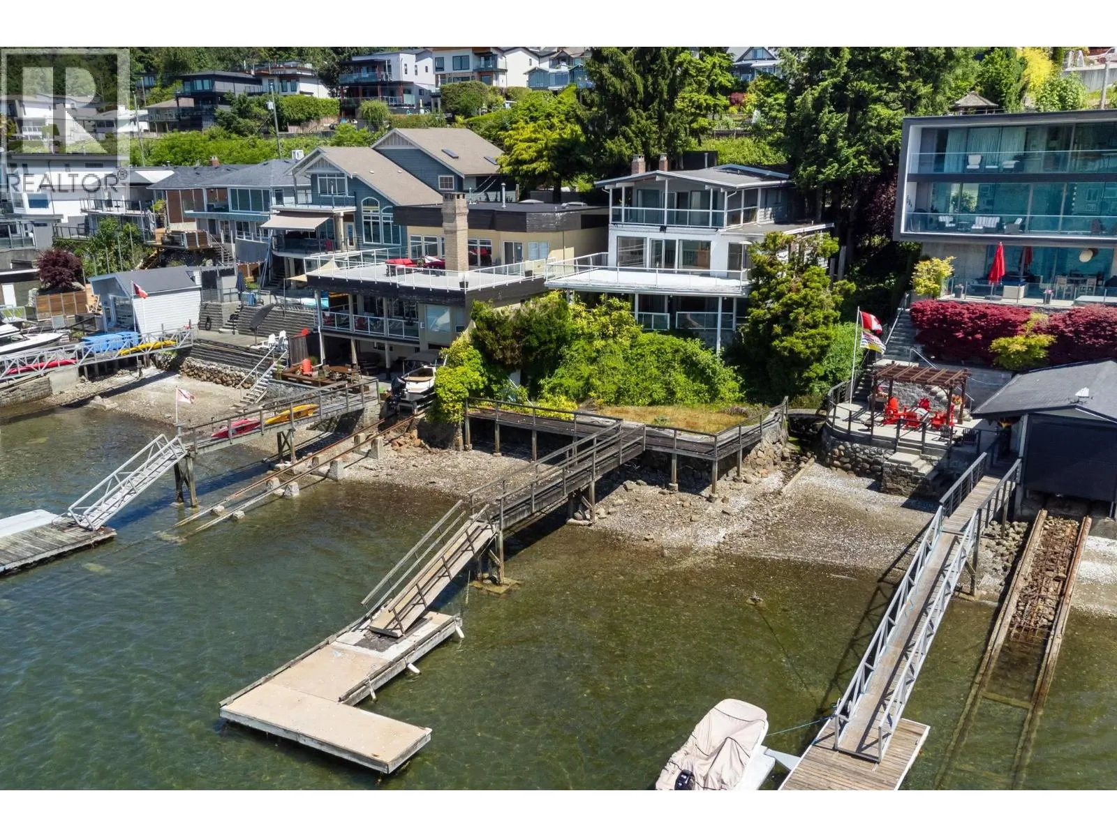 1208 ALDERSIDE ROAD