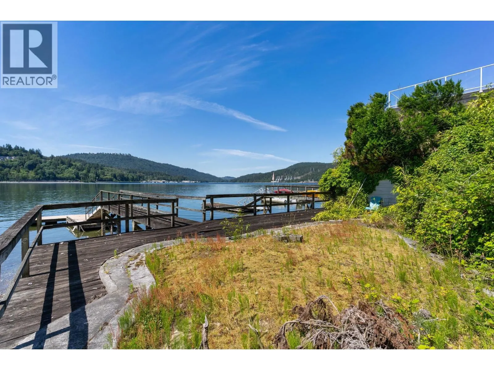 1208 ALDERSIDE ROAD