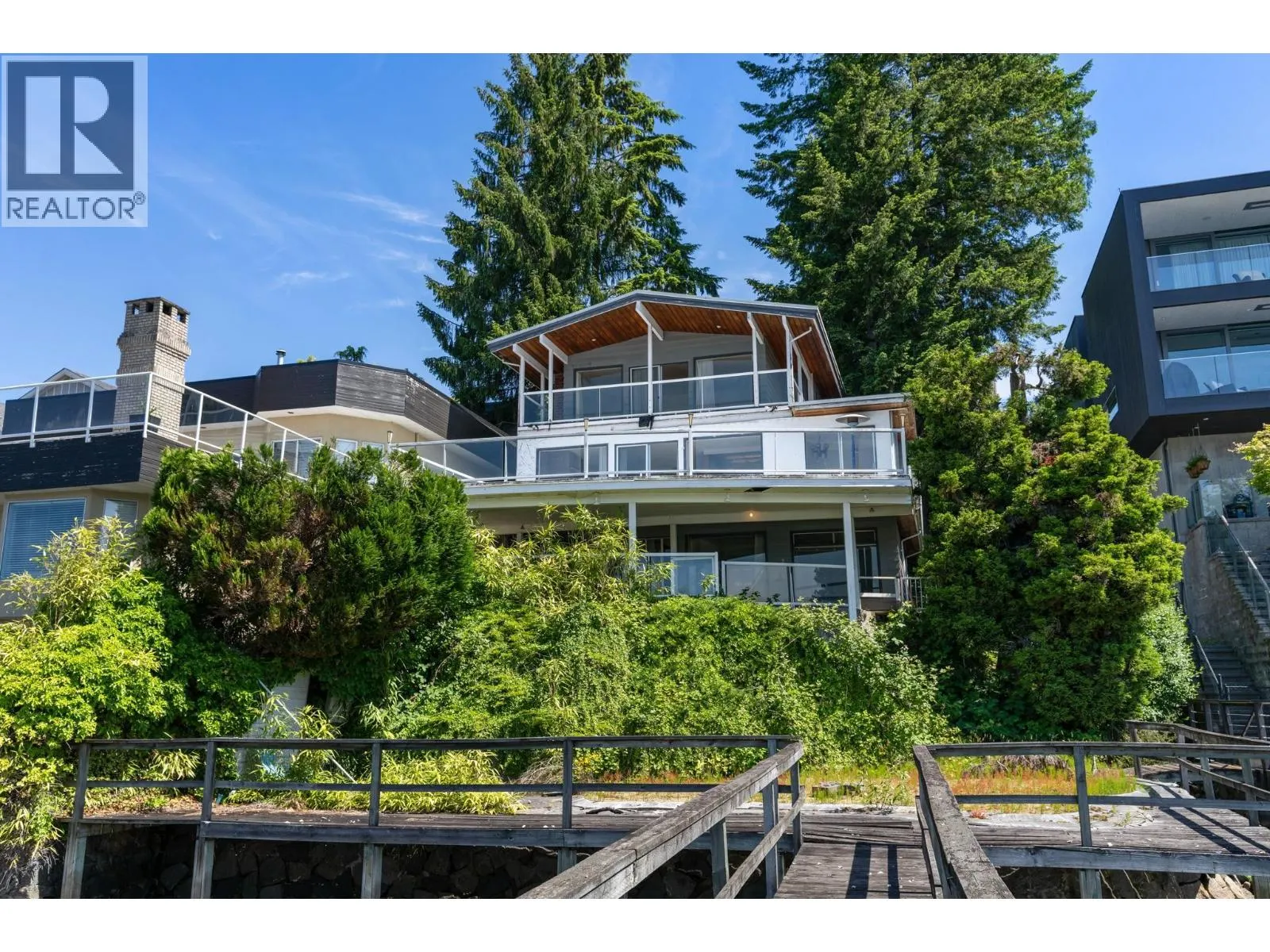 1208 ALDERSIDE ROAD