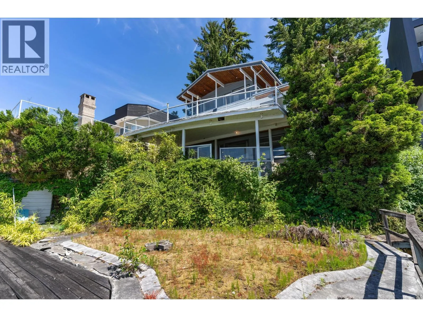 1208 ALDERSIDE ROAD