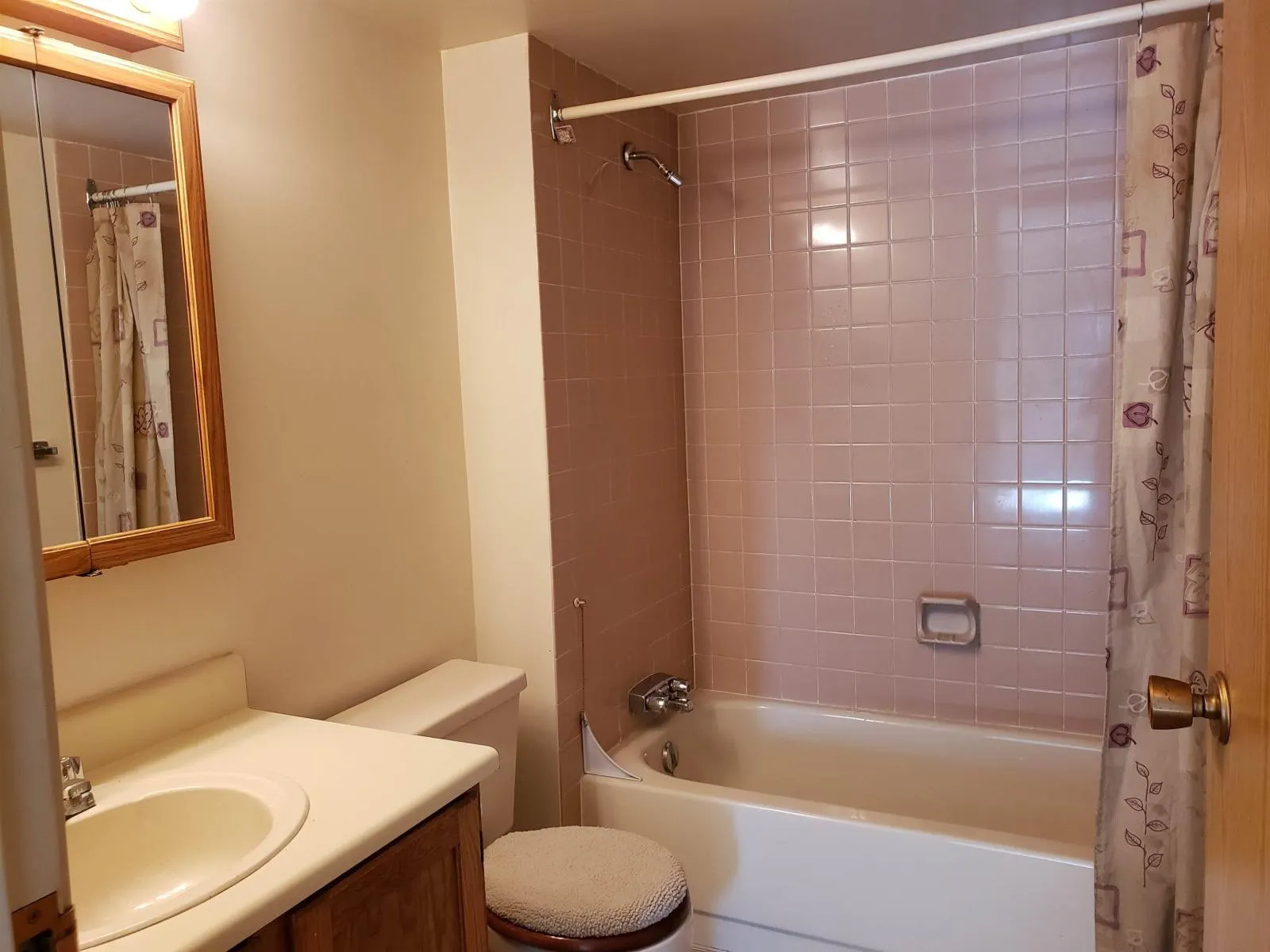 2203 13819 100 AVENUE