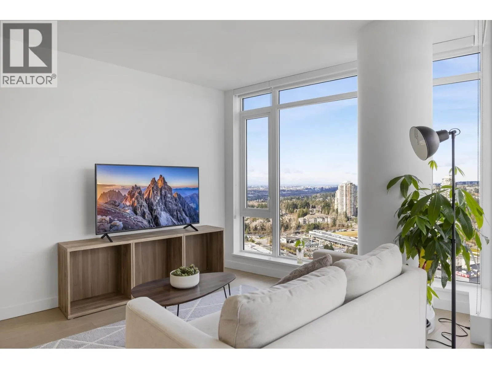 2602 7683 PARK CRESCENT