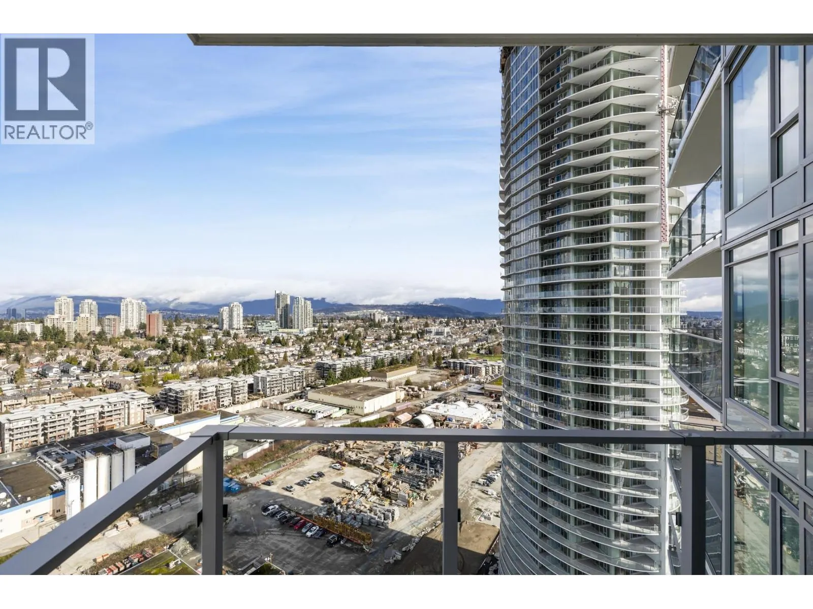 2602 7683 PARK CRESCENT