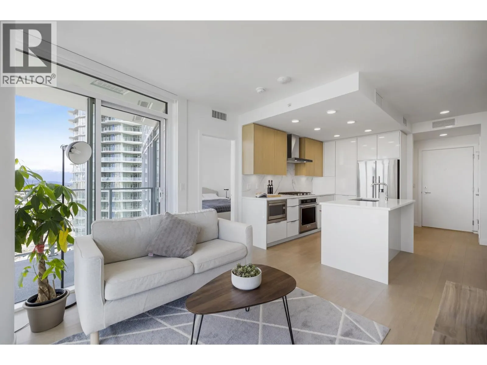 2602 7683 PARK CRESCENT