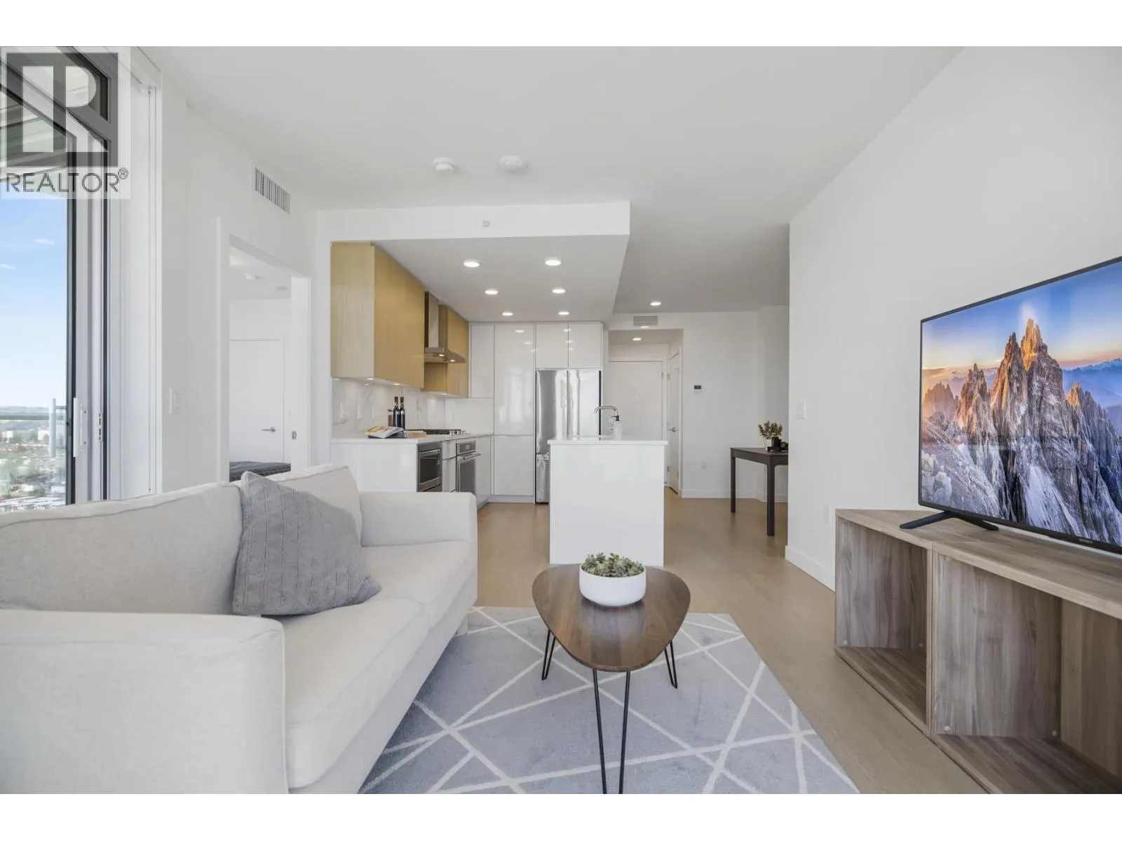 2602 7683 PARK CRESCENT