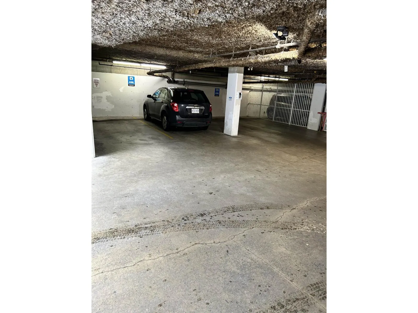 210 20976 56 AVENUE
