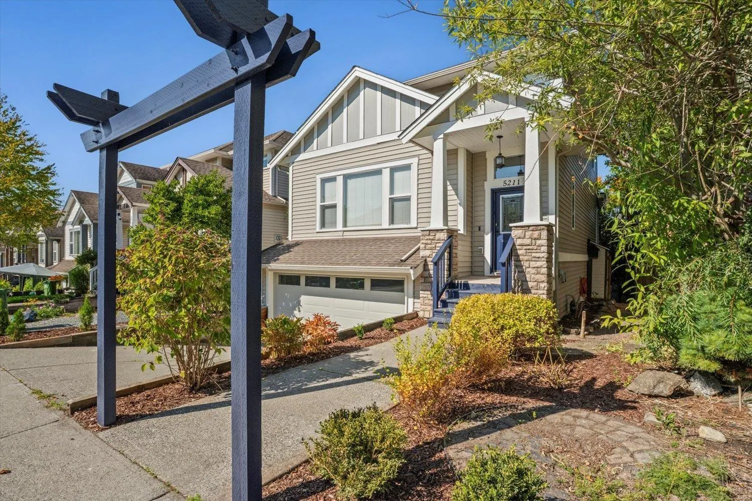 5211 BRIDLEWOOD DRIVE|Promontory