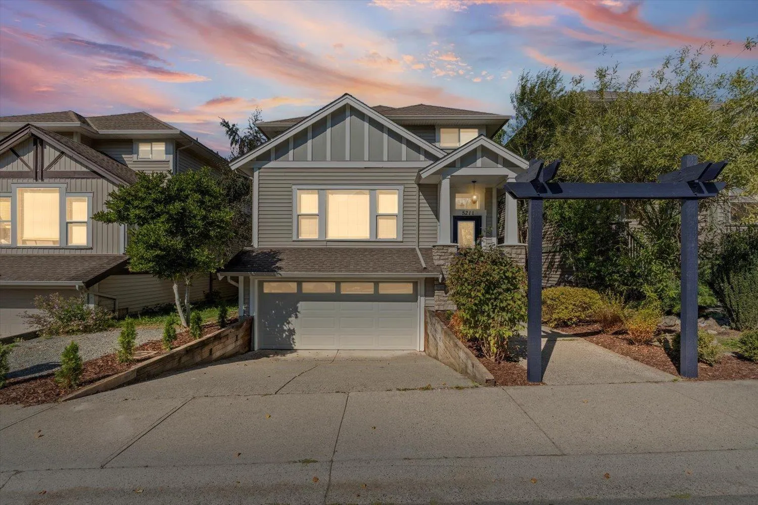 5211 BRIDLEWOOD DRIVE|Promontory
