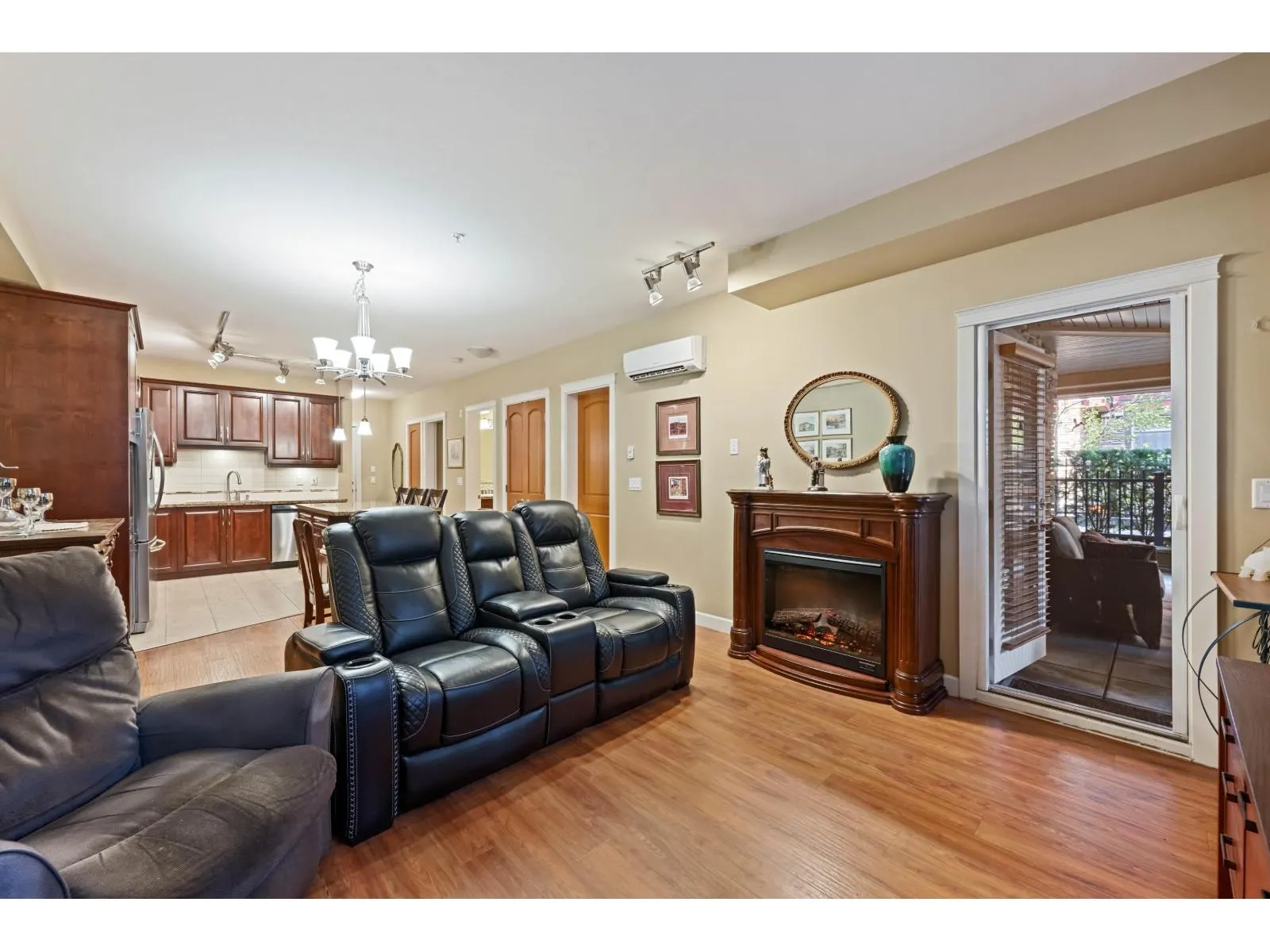 104 8258 207A STREET