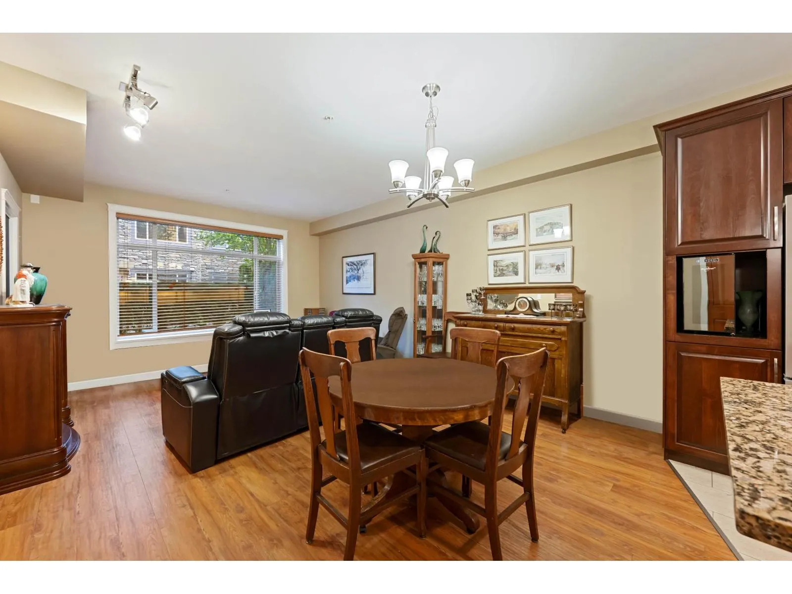 104 8258 207A STREET