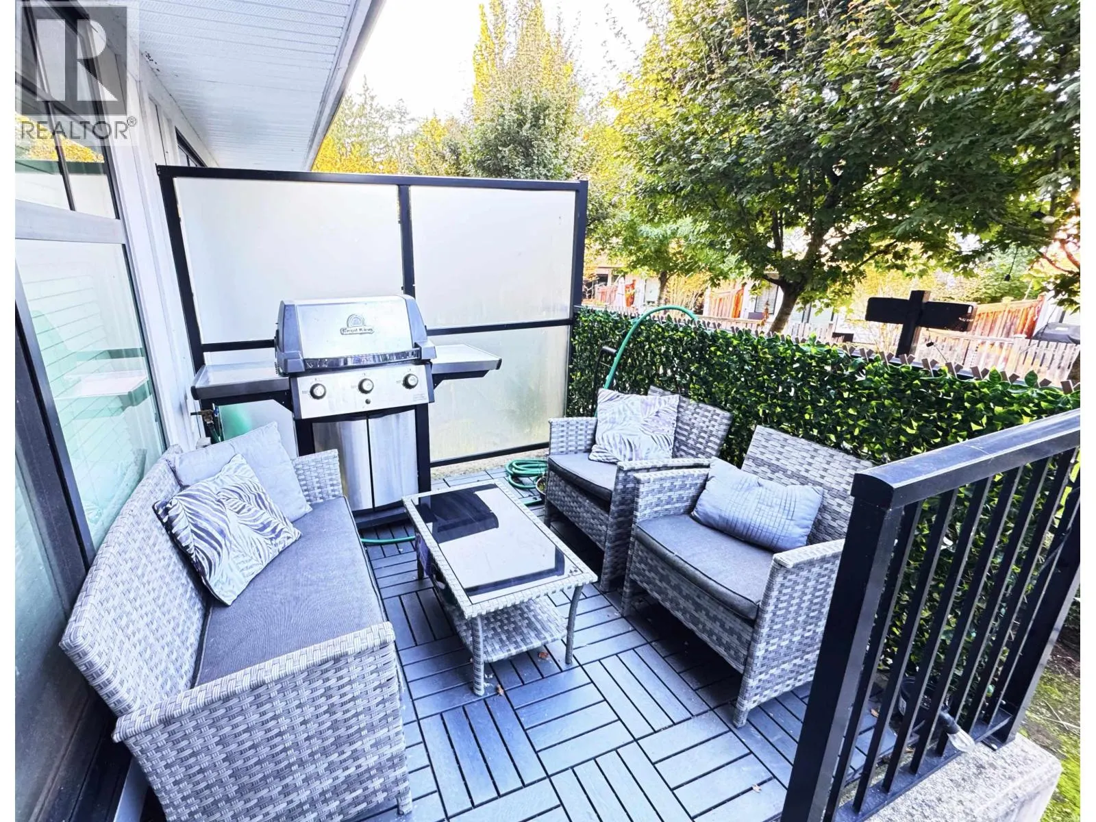 7 5122 CANADA WAY