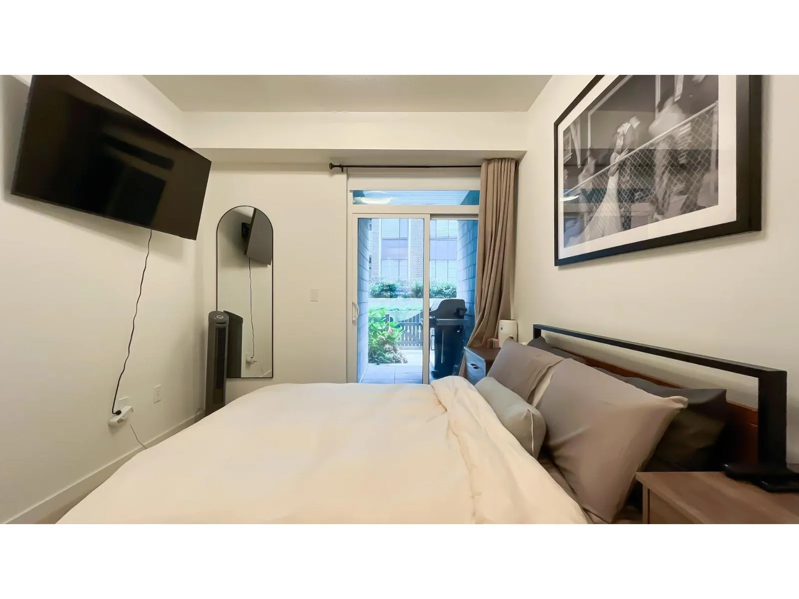 105 15825 85 AVENUE