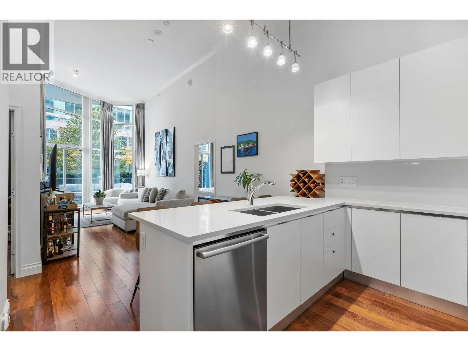 104 199 VICTORY SHIP WAY