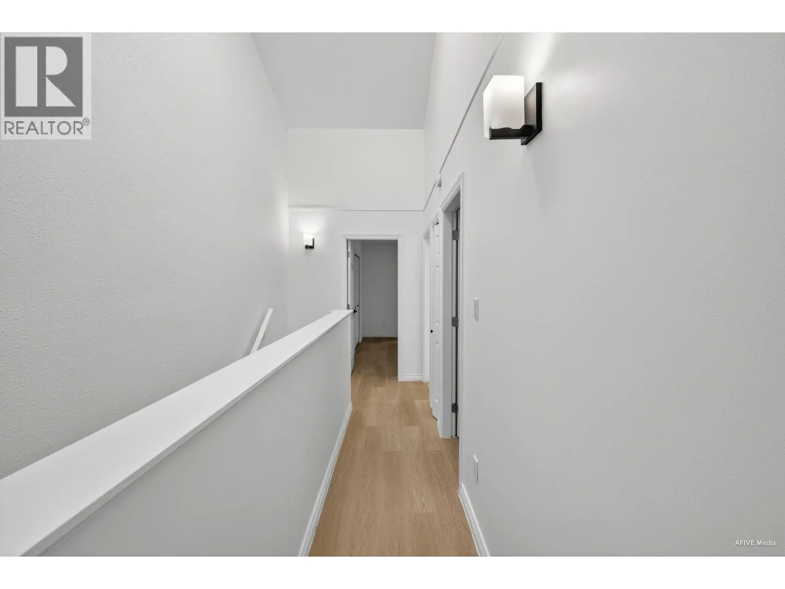 35 6100 TIFFANY BOULEVARD