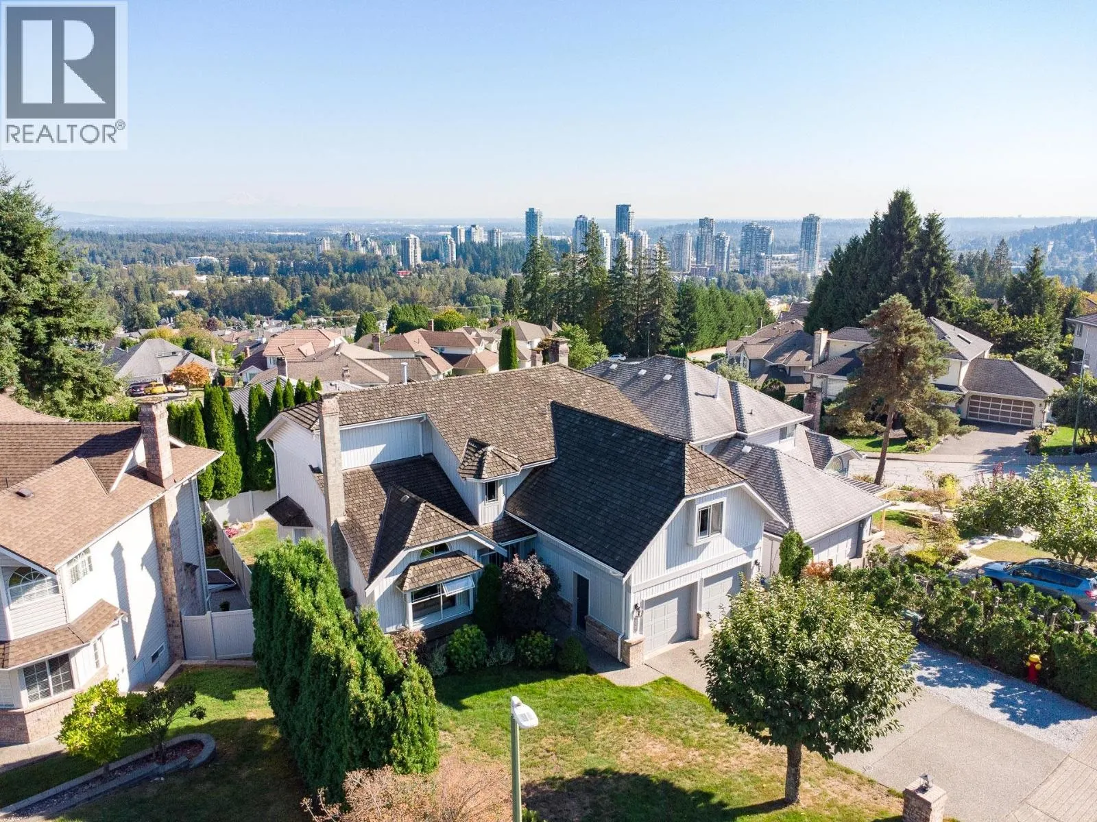 1347 NAPIER PLACE