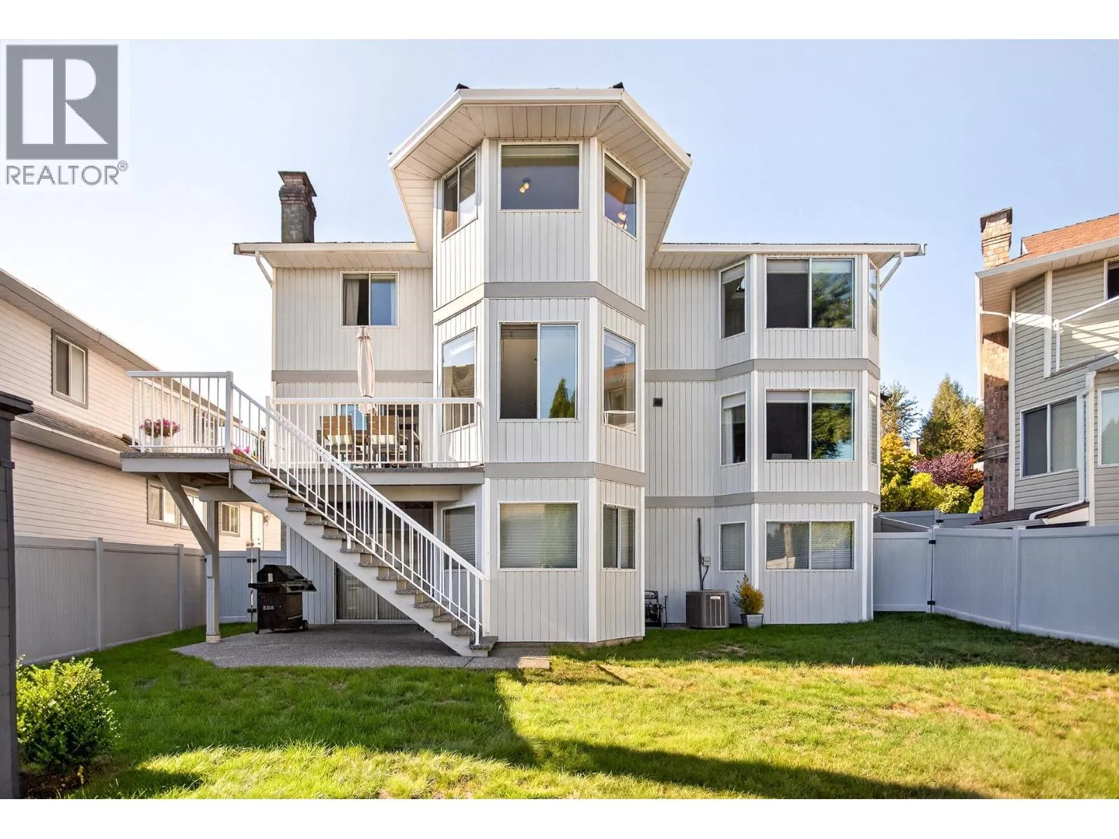 1347 NAPIER PLACE