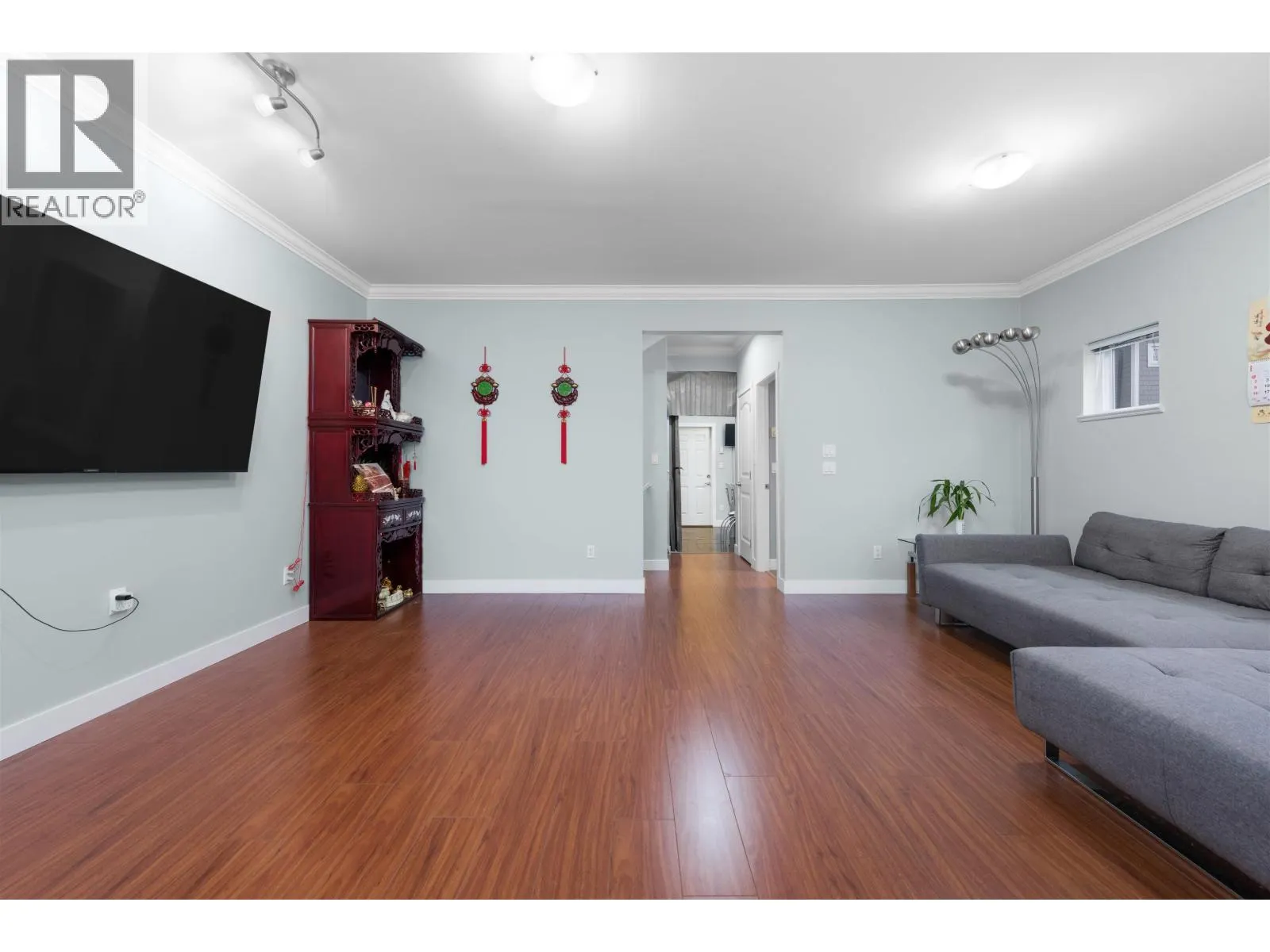 16 22788 WESTMINSTER HIGHWAY