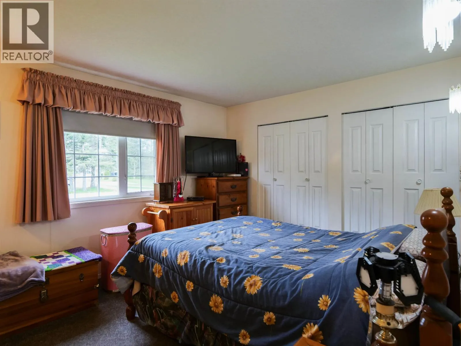 1002 MAPLE HEIGHTS ROAD