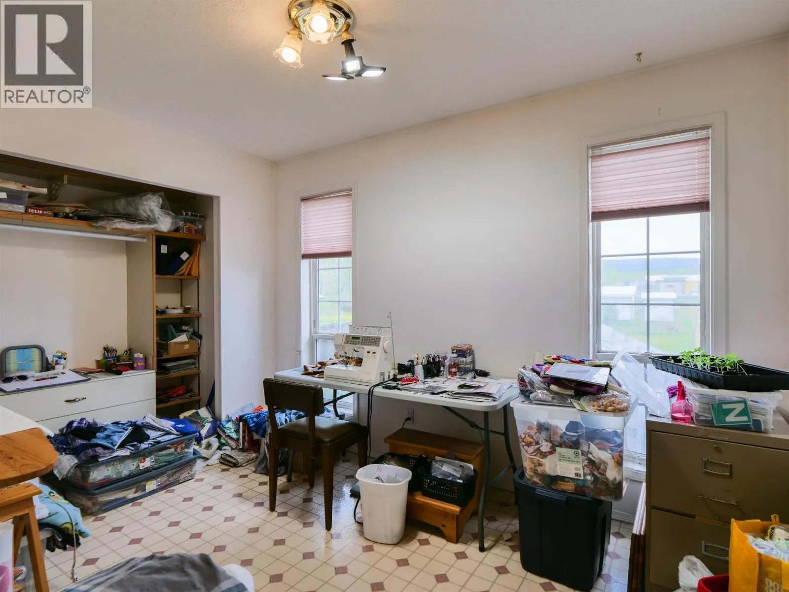 1002 MAPLE HEIGHTS ROAD
