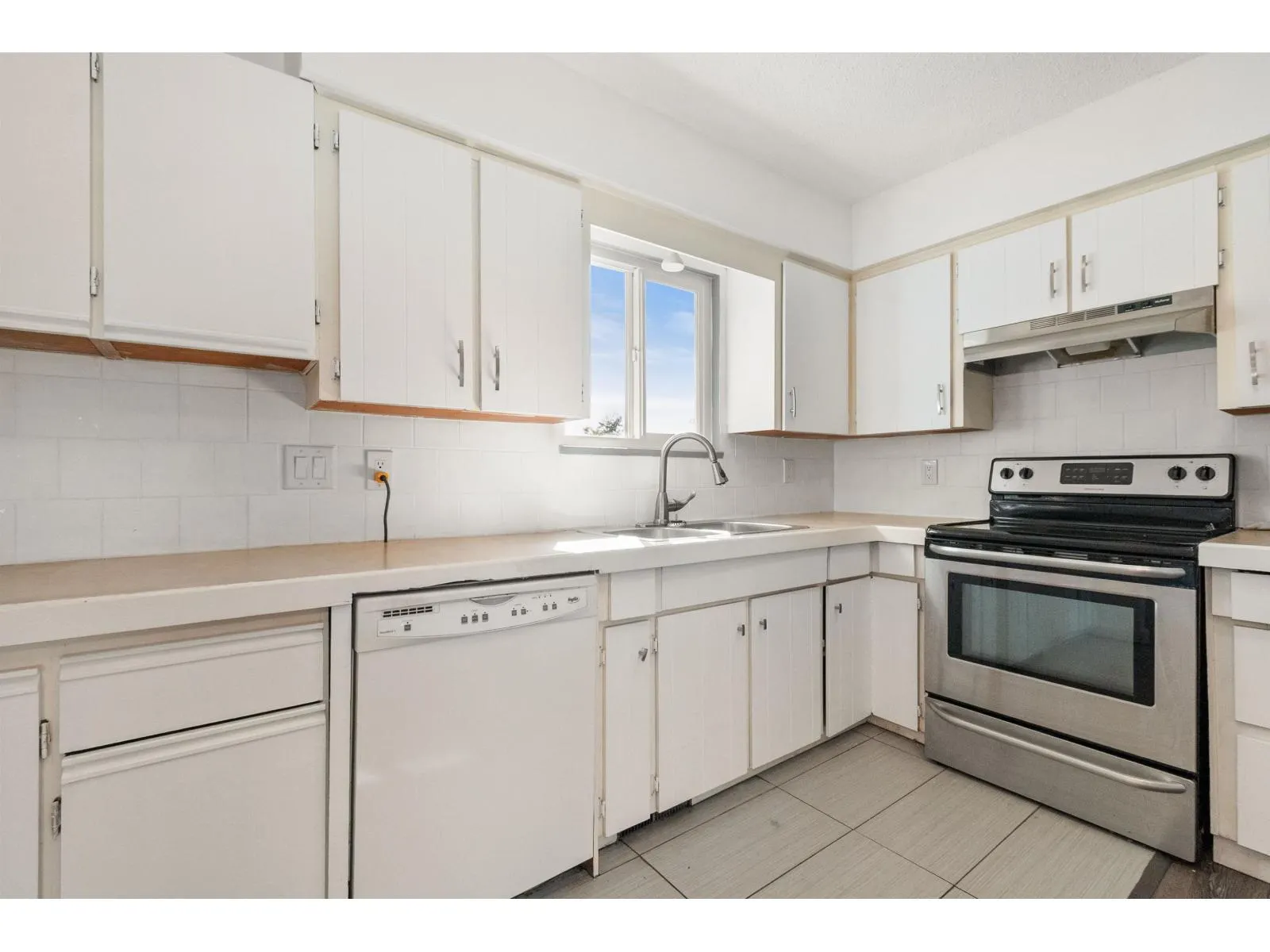 46744 AUBURN PLACE|Chilliwack Proper East
