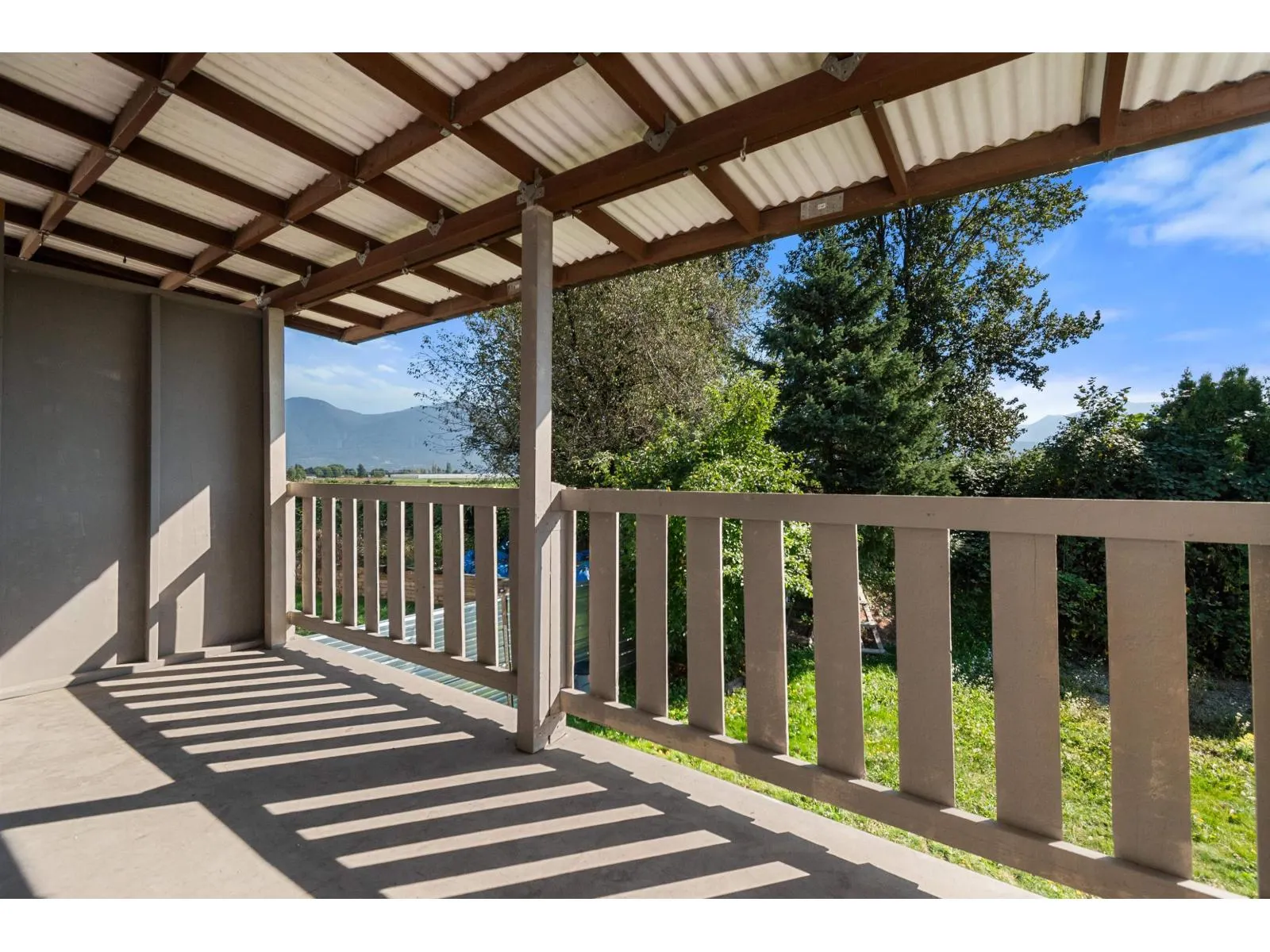 46744 AUBURN PLACE|Chilliwack Proper East