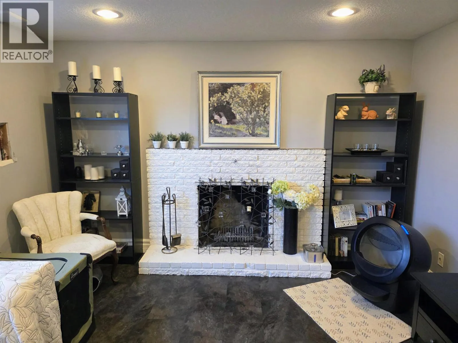 4146 RAINBOW DRIVE