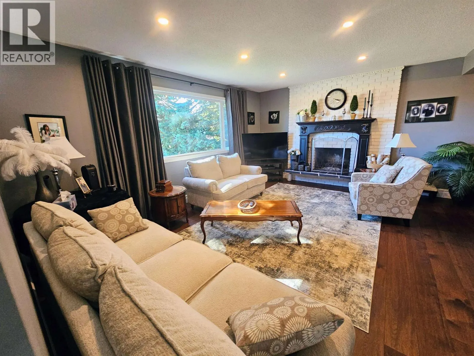 4146 RAINBOW DRIVE